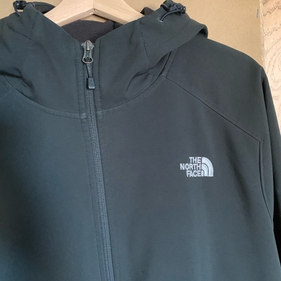 *SOLD* North Face Men’s Soft Shell Jacket - Picture 3 of 10